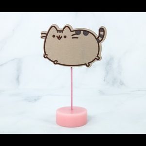 Pusheen Photo Holder